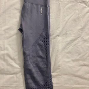Gymshark Other - Gymshark Energy+ Seamless Leggings Cropped Gymshark Other - Gymshark Energy+ Seamless Leggings Cropped